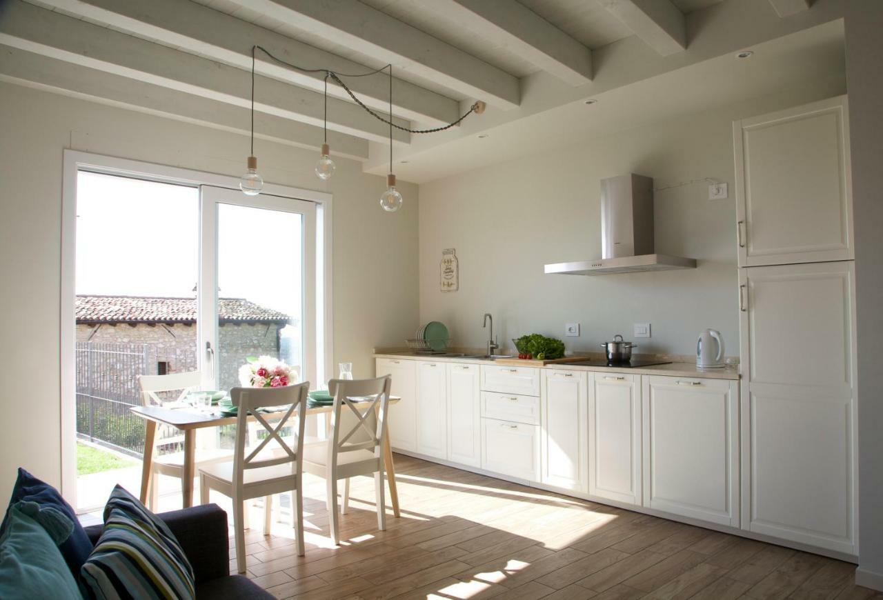 La Cornice Sul Garda - Your Home Villanuova sul clisi المظهر الخارجي الصورة